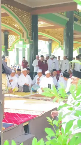Penerus penerus Abah🥺🥺😭😭🤲🤲🤲 #cilongokpasarkemis #haultuansyehabdulqodiraljaelani #fypシ゚ #abuyauciturtusicilongok 