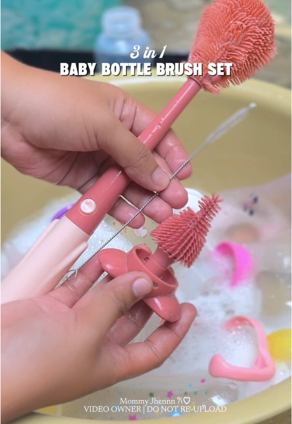 3 in 1 baby feeding bottle brush set #bottlebrush #silicone #3in1 #feedingbottlebrush #babybottle 