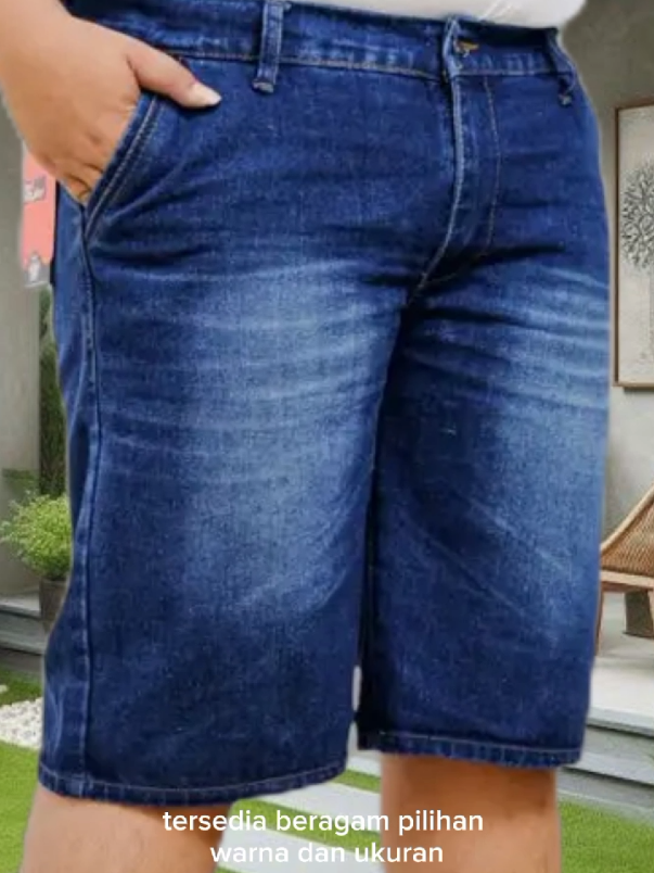 Tebus murah celana jeans pendek untuk pria dewasa  tersedia beragam pilihan warna dan ukuran  terbuat dari bahan denim yang nyaman saat dipakai  cocok untuk celana harian maupun acara hangout  ayo buruan diorder sebelum promo berakhir  stok terbatas klik keranjang kuning dibawah ini sekarang #celanajeanspendek #celanapendekcowok #celanapendek #celanapendekmurah 