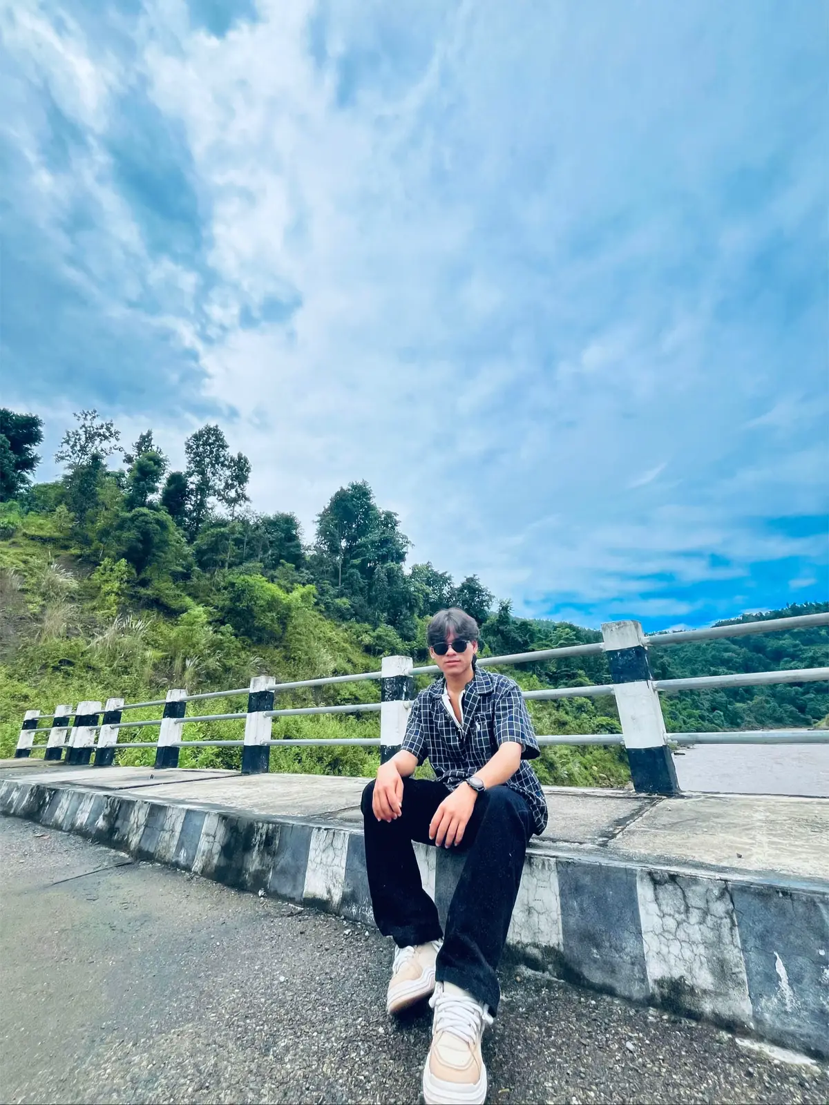 🌷❤️🥰💕#foryou #foryoupage #taningvideo #viralvideo #pyuthanimuser💖 