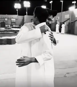 ختاماً وبكذا عرفنا من محبوب النسخه  ياحضك فيهم وياحضهم فيك والله يديمكم لبعض 🥹🤍#علي_عواض #علي_الحارثي #كريزما٣@علي عواض 