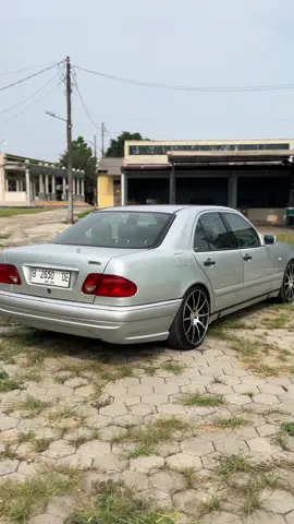 for sale W210 E230 Manual pajak 2018 kondisi istimewa price : 53.000.000,-  #fypage #forsale #fypage #fypシ゚viral🖤tiktok 