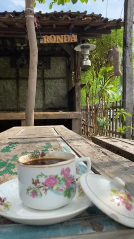 Lha iyo, ngene iki nunggu bapak2 ronda wes disiapne kopi☕️☕️☕️