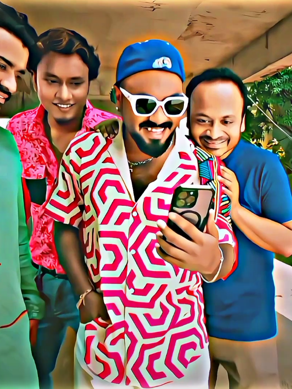 আপনার এইরকম একটা বন্ধু কে মেনশন দিয়ে যান..?🫶🥀 #baccu #beselarpoint #foryou #foryoupage #fpy 