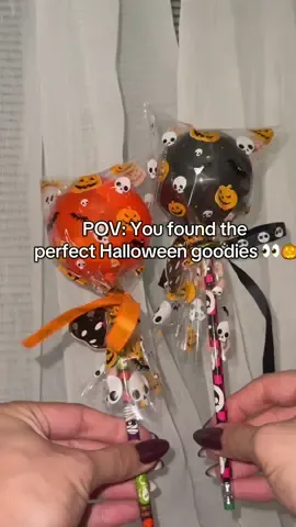 Fun and easy Halloween goodie bags in one kit! Grab it before it’s too late! #halloweengoodies #halloweengoodiebag #TSThelifeofashowgirl #tiktokshopfalldealsforyou #tiktokshopcreatorpicks 