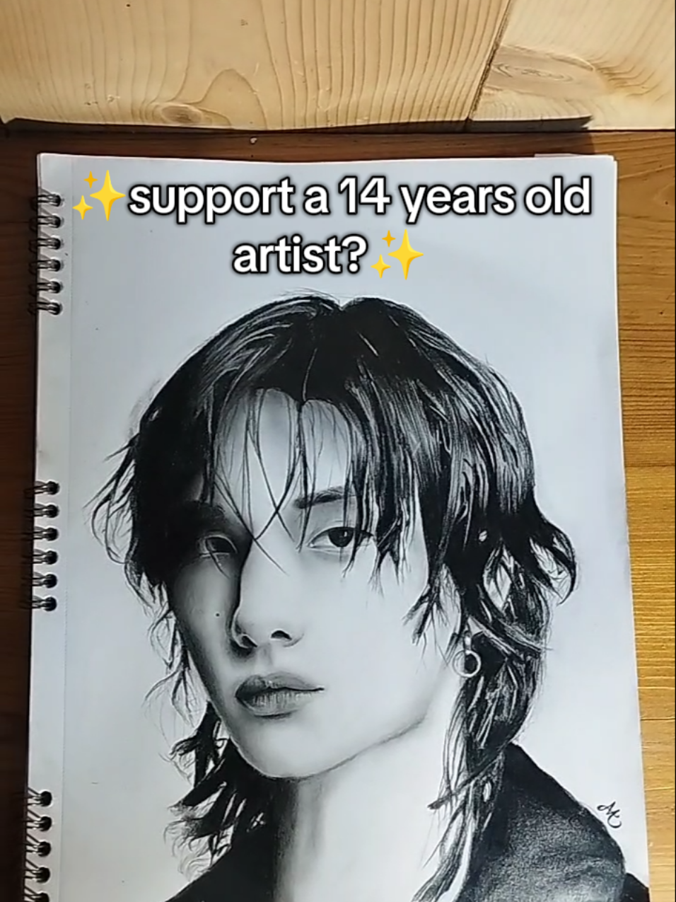 i know it's not perfect but i hope you'll like it anyway🥰 #hyunjin #straykids #youngartist #drawing #fyp 
