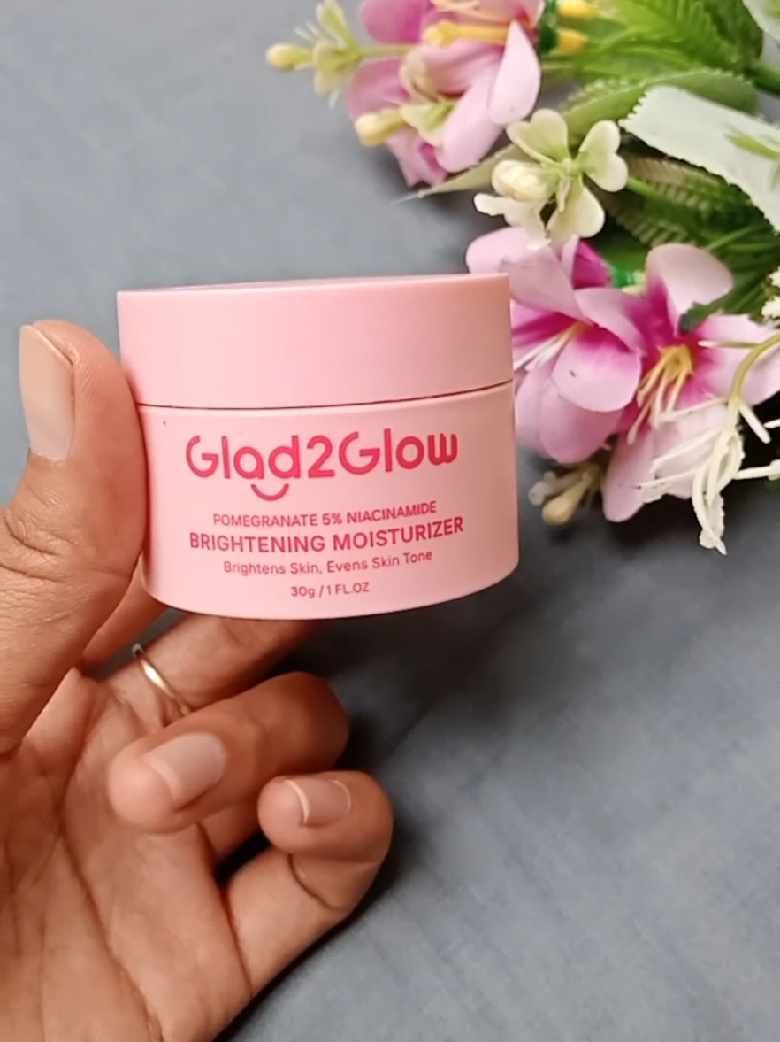 Promonya Disini👇#fyp #glad2glow #gratisongkir #glad2glowmoisturizer 