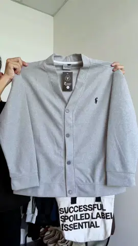 Áo cardigan logo thêu #aocardigan #macdepmoingay #xuhuong #phoidoxinh #fypツ 