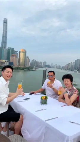 我们在等你一起过中秋节，愿我们开心快乐#快乐很简单#中秋节快乐 #上熱門 