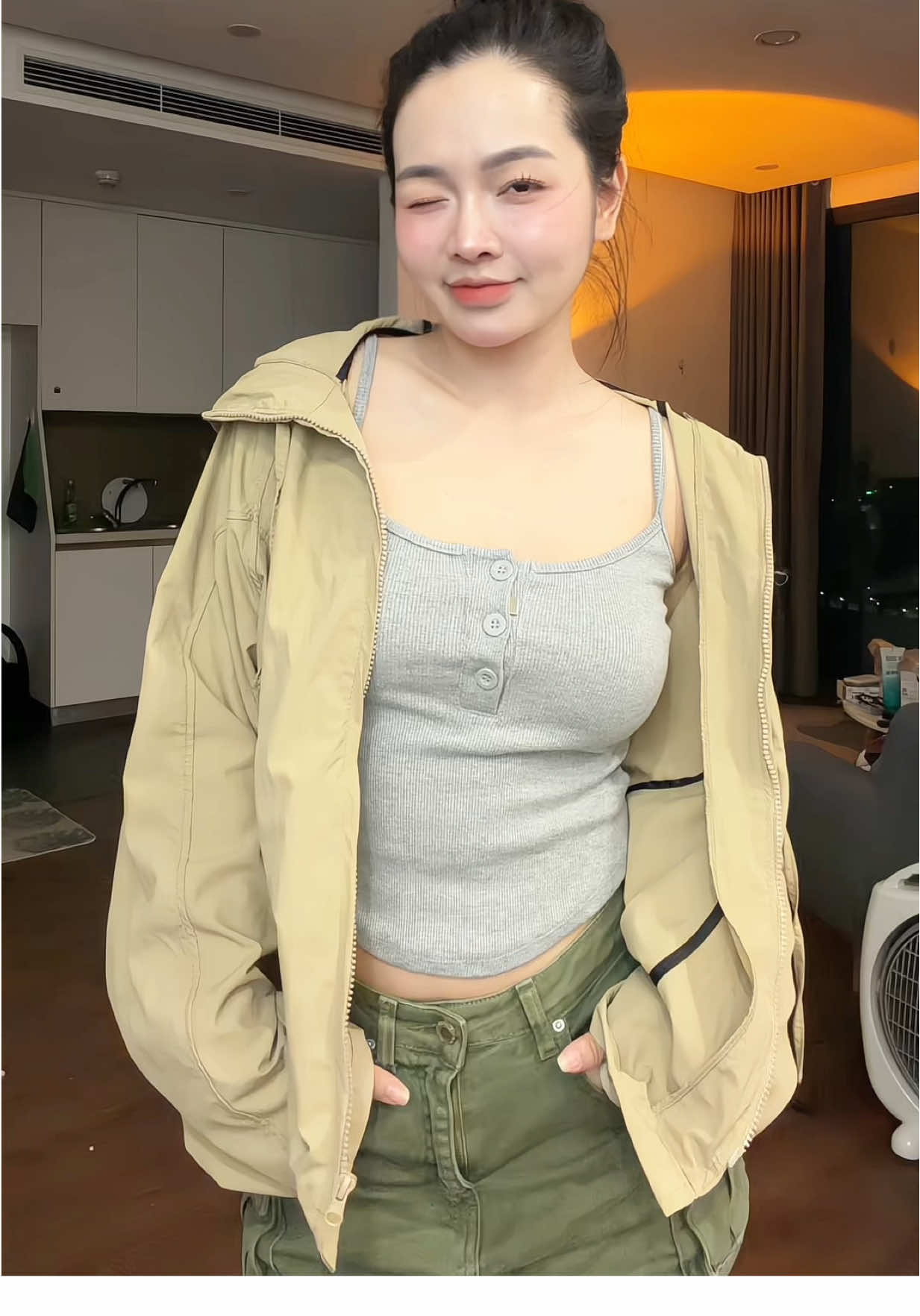 Lựa chọn toẹt vời cho c em đầu thu này nha 🥰🥰 #aogio #aokhoacgio #aokhoacmong 