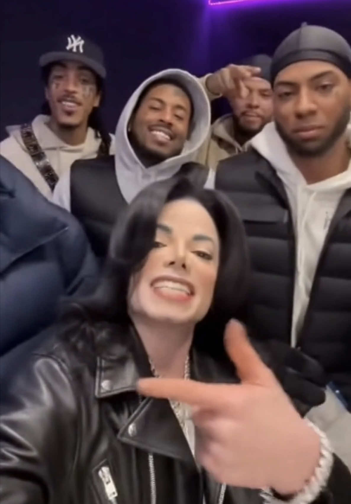 What should Mikes rap name be? #michaeljackson #rap #sora #freestyle 