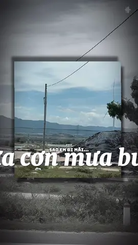 Sao em đi mãi giữa cơn mưa buồn Nỗi đau nào hơn đếm bước cô đơn.         #muachieu#nhacbuon #nhacxuhuongtiktok 