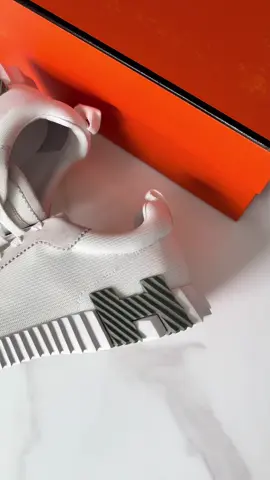 Hermes bouncing #hermes #bouncing #fr #Running #choes 