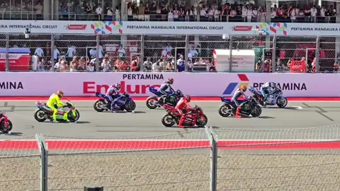 Race Motogp Mandalika 2025 #motogpindonesia #sircuitmandalika2025 #wonderfulindonesia  #marcmarquez93🇪🇸 #visitlombok 