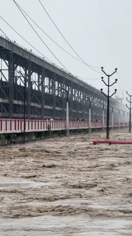 #flood  #koshibarrage  #live #world #damage  koshi barrage Nepal live 