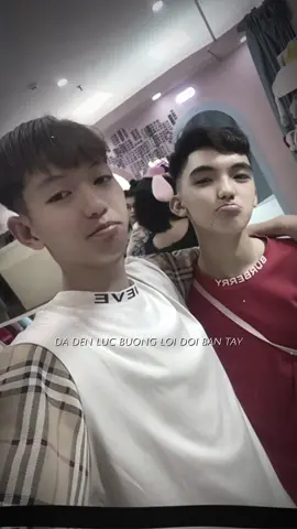 coi hai mẻ đẹp kìaaa #ducdo #datuong #xuhuong #xuhuongtiktok @Trần Đức (acc phụ) @Đức Trần @Nguyễn Da Tưởng 