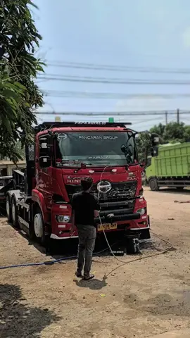 #sumbarstyle #hino500euro4 #paparoyall 