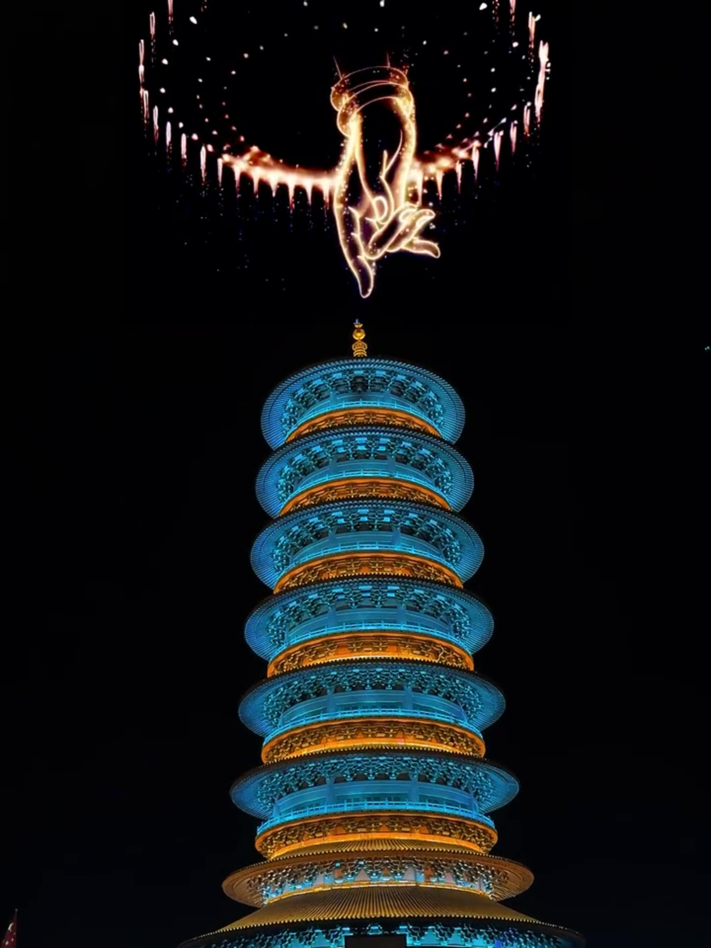 🎆✨ Welcome to Wunüzhou in Wuyuan, Jiangxi China— a place where ancient charm meets modern beauty. As fireworks light up the night sky above the rivers and traditional bridges, the reflections create a breathtaking dreamscape. 🌉💫 It’s not just a fireworks show — it’s a celebration of culture, color, and the magic of China’s countryside nights. 🇨🇳🌙 Would you love to see this in person? #Wuyuan #Wunuzhou #TravelChina   #FireworksShow #MagicalNights #HiddenGems   #BucketList #EpicViews #AsiaTravel   #CulturalBeauty #dreamy #NightScenery   #RomanticTravel#ChinaVibes #MustSee  #asiatravel #traveltips #travelgoals #unbelievable