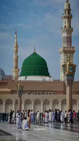 میں دیکھتا ہی رہوں بس تمہارے روضے کو ❤️‍🩹🙌 . . #grow #tik_tok #viraltiktok #foryou #نعت #islamiccontent #growmyaccount #صلي_علي_النبي #رسول_الله_صلى_الله_عليه_وسلم #fyp #nufreezemyaccount #naat #trending #foryou #frpシ #viraltiktok #tik_tok #grow #owaisrazaqadri  #naatkhwan  #Naat #IslamicNaats #NaatSharif #MuhammadNaat #TikTokNaats #IslamicMusic #YaNabi #AliMaula #MereKhuda #NaatErasool #IslamicTikTok #MuslimTikTok #NaatLovers #NaatOfTheDay #NaatTime #SpiritualVibes #NaatThatTouchHeart #EmotionalNaats #InspirationalNaats #goviral #nufreezemyaccount #fyp #islamic0314 