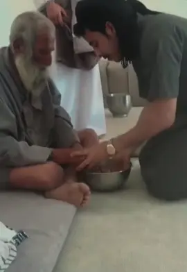 ﴿وَاخفِض لَهُما جَناحَ الذُّلِّ مِنَ الرَّحمَةِ وَقُل رَبِّ ارحَمهُما كَما رَبَّياني صَغيرًا﴾ [الإسراء: 24] #القارئ #علي_جابر #قران #سورة_الاسراء #اللهم_ارحم_موتانا_وموتى_جميع_المسلمين #صدقه_جاريه_لجميع_اموات_المسلمين #اجر_لي_ولكم_ولوالدينا_وللمسلمين #اجر_لي_ولك #ايات_قرانيه_تريح_القلب #ارح_سمعك_بالقران #الاستغفار #التسبيح #الباقيات_الصالحات_خير_وأبقى #تاج_الذكر #اللهم_لك_الحمد_ولك_الشكر #qran 