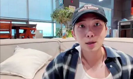 #bts_official_bighit #btsusarmy #btsusa #kimnamjoon #btsarmy 