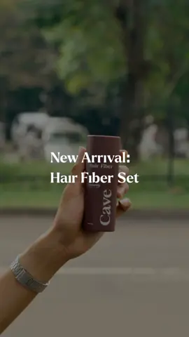 Spot tipis di rambut? Nggak lagi! Kuy kenal lebih jauh lagi sama CAVE Hair Fiber Set lengkap: Hair fiber, applicator, dan holding spray 😎