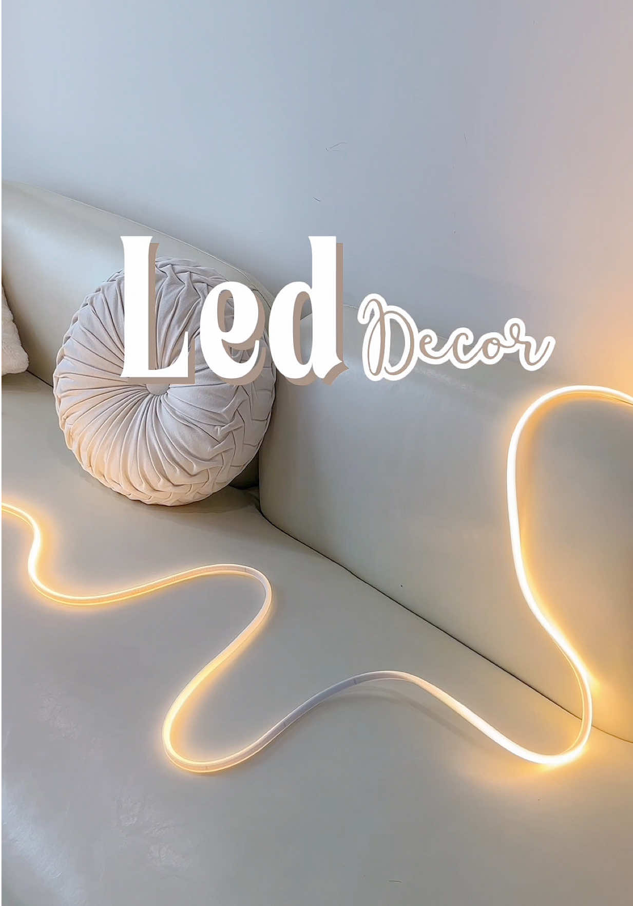 Thêm vài dây led là phòng trông chill hẳn ☺️ #areumdecor #homedecor #decor #led #ledlights 