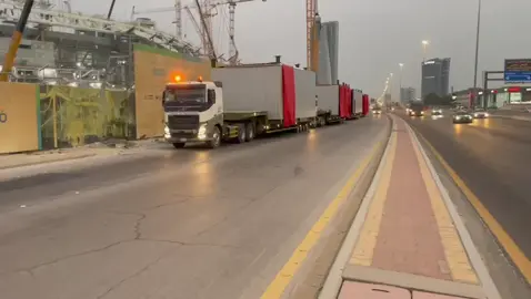 🚛🏗️ Successful Heavy Transport Completed! 🏗️🚛 FTE Logistics is proud to announce the successful transportation of two heavy modules from Dammam Second Industrial Area to Aramco Stadium, Rakaa – Al Khobar. 📦 Cargo Details: Module 1: 12.5m (L) × 5.5m (W) × 4.5m (H) – 70 tons Module 2: 12.5m (L) × 5.5m (W) × 4.5m (H) – 40 tons This project highlights our commitment to precision, safety, and reliability in handling complex heavy transport operations within the Kingdom. #FTELogistics #HeavyTransport #ProjectCargo #Dammam #AlKhobar  