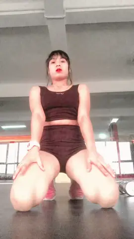 ကြည့်စေချင်လို့ပြတယ်ကွာ ဘယ်သူဘာပြောမလဲ?🤔