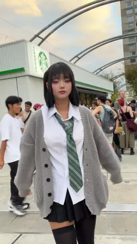 名前呼ばれるのはすごい嬉しいんだけど盗撮するなら声掛けて😠いくらでも話してあげるから😠😠