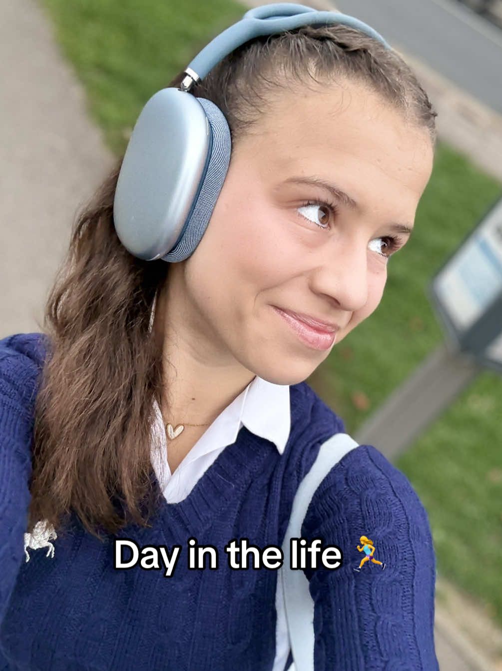 I will not get over the outfit 🥰 especially for the assembly it was so perfect and formal (not that it needed to be)  #dayinthelife #studytok #alevels #crosscountry #studymotivation 