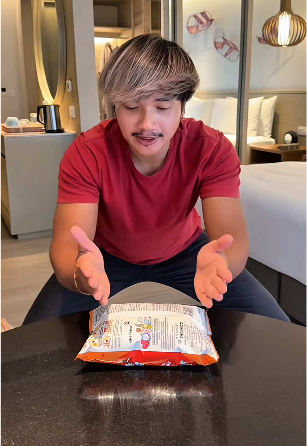 แกะขนมเท่ๆ😅 #ลองดู #พีคตอนจบ #ฝากติดตาม #ช่องยูทูป #นนท์ทาจิ #ครอบครัวเอ็นจอย #เอ็นจอยคับผม #easy #viral 