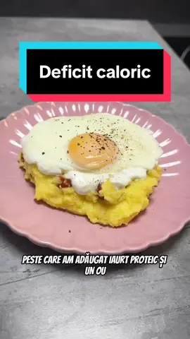 Ce mananc intr-o zi pentru a fi in deficit caloric 🍽️ #deficitcaloric #ideidemese #deficit #mancare #bulz 