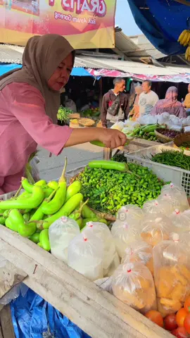 Membalas @rohimawdys akhirnya belanja sayuran kepasar lagi #belanjasayuran #belanjamingguan #belanjakepasar #pasar 