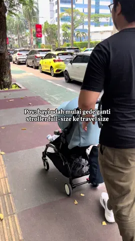 Dulu waktu pertama kali beli stroller mikirnya, ah bisa nih dipake lama. Ternyata stroller sedinamis itu mengikuti pertumbuhan anak ya bun😩 #babyzenyoyo #travelstroller #strollerbayi #strollercabinsize 