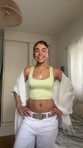 #היא #שעות #דמעות #fyp #foryou 