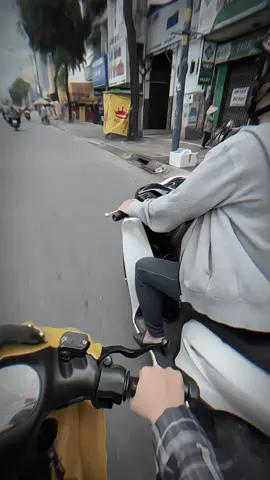 Nịnh lão phu nhơn mụt bữa