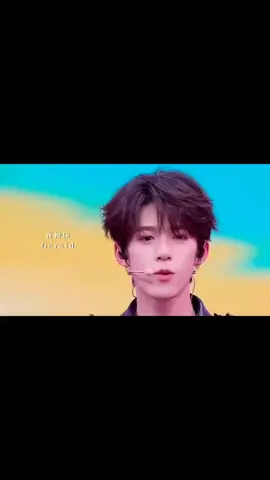 yang kedua  zang guiyuan dengan dance keramat nya 😭😭#tf_FAMILYofecial #tffamily_4th_generation #zangguiyuan_脏贵烟 #fyppppppppppppppppppppppp 