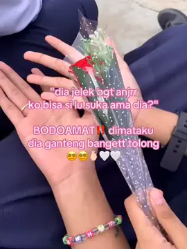 plsss gantenggg nyaaaa gaaa keeetooolooonggg#fypシ゚ #saltingincrush #buatcrush #ruangkatakata #percintaanku 