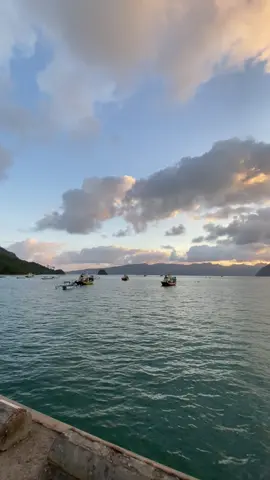 tidak ada tempat ternyaman kecuali melihat sunset sambil mancing #storymancing #fyp #storytime #storywa #pemancing 
