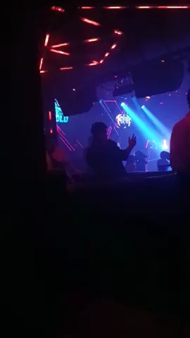 Club မရောက်ဖူးလို့သွားတာ မကတတ်တော့ အဆင်လေးတေကျိပီးပြန်လာ 🤭😂 #sonoclubygn #nightlife  #view #viral #foryoupage 