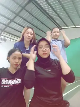#fypage #majalengkapride🏴‍☠️ #majalengkahits #kertajatimajalengka #badminton 