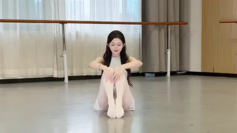 小东西 真是拿你没办法#一字马#舞蹈生 