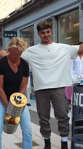 📍Sweden 🇸🇪 #hissy 