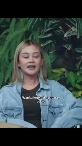 #foryoupage #fypシ #podcast #dennysumargo #adellawulandari #wanita 