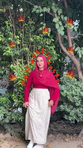 Fall is my favourite season! #fyp #explorepage✨ #rightfyp #ootdhijab #outfitinspo 