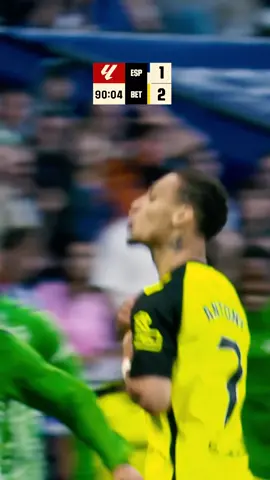 Just @Antony Santos. 🤯 #LALIGAEASPORTS #LALIGAHighlights #EspanyolRealBetis #DeportesEnTikTok 
