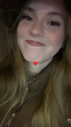 hasseliebe es wenn er mein gesicht anfässt 🙃 #foryou #fürdichseiteシ #fyp #fürdich #F 