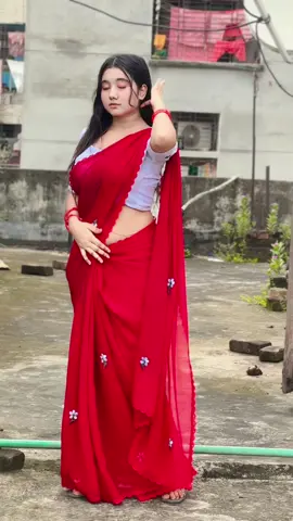 শাড়ি নাকি ড্রেস বলো 🥹 sari from :@ESYRA ❤️whatapp: +880 1874-849467❤️#trending #foryou 