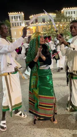 Afar toboko #djiboutitiktok🇩🇯🇩🇯afarmusic #hanita❤️ #afarmusic🎶 #አፍር_በሀገር_ፍቅር_አይደራደርም💯🇪🇹🐅🇪🇹 #vairal 